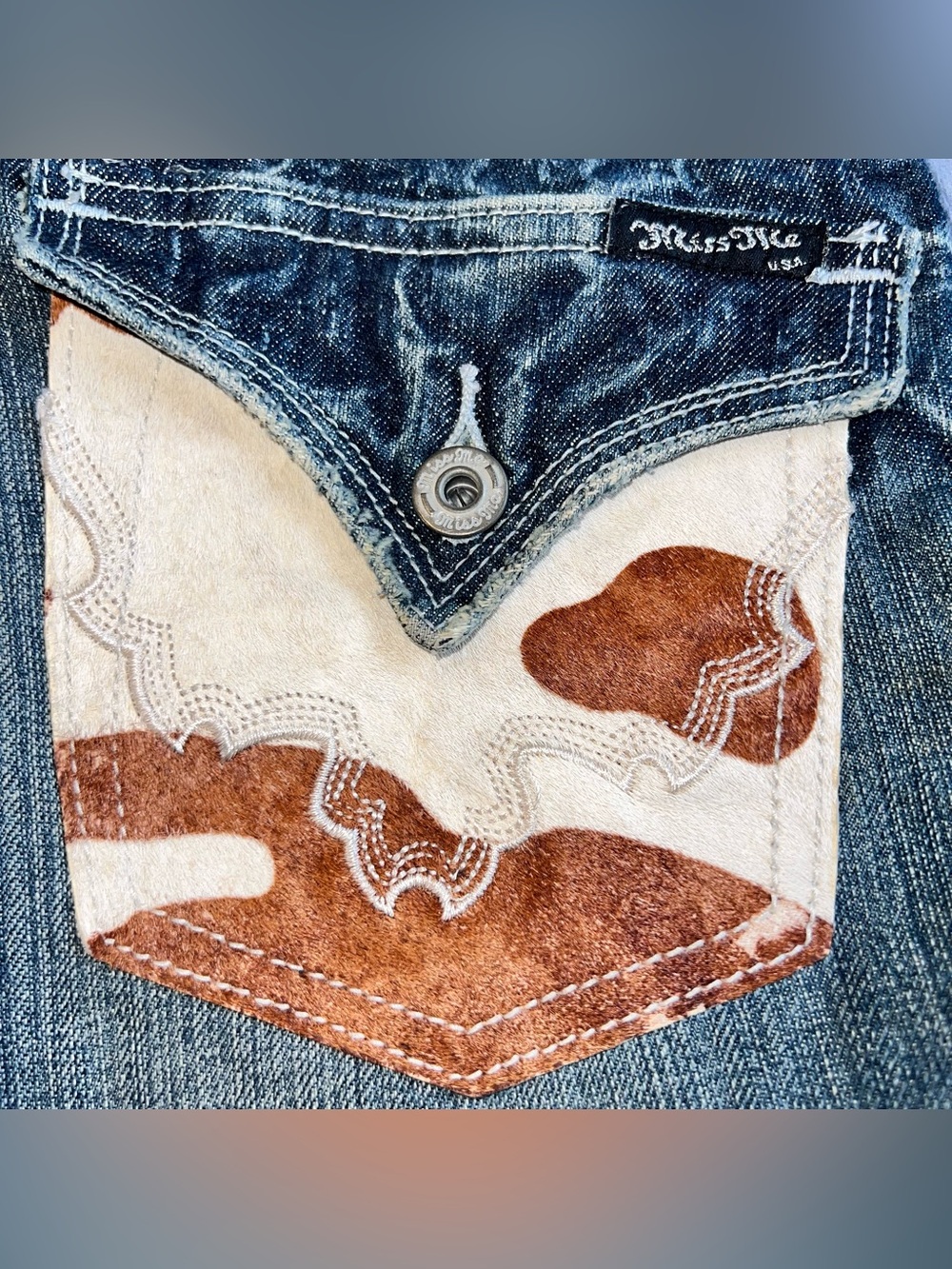 Miss Me Jeans Womens 27 Bootcut Cow Hide Jeweled Western Low Rise Casual - Picture 2 of 15